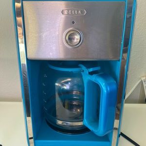Rare Blue Coffee Maker Bella Dots Collection